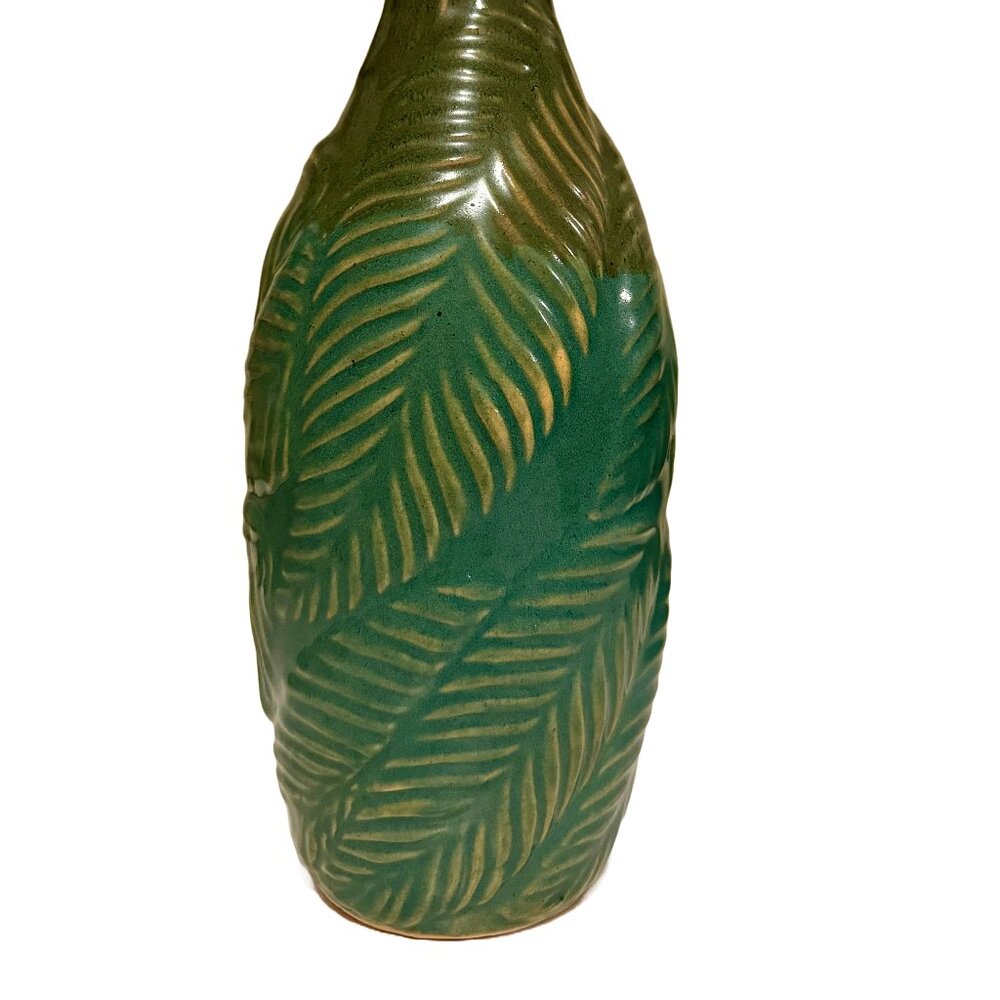 Two Gorgeous Blue-Green Vases with Embossed Leaves - Picture 6 of 15